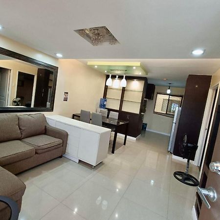 2Br Condo Free Pool With Wifi Near Mall In Davao City Bagian luar foto