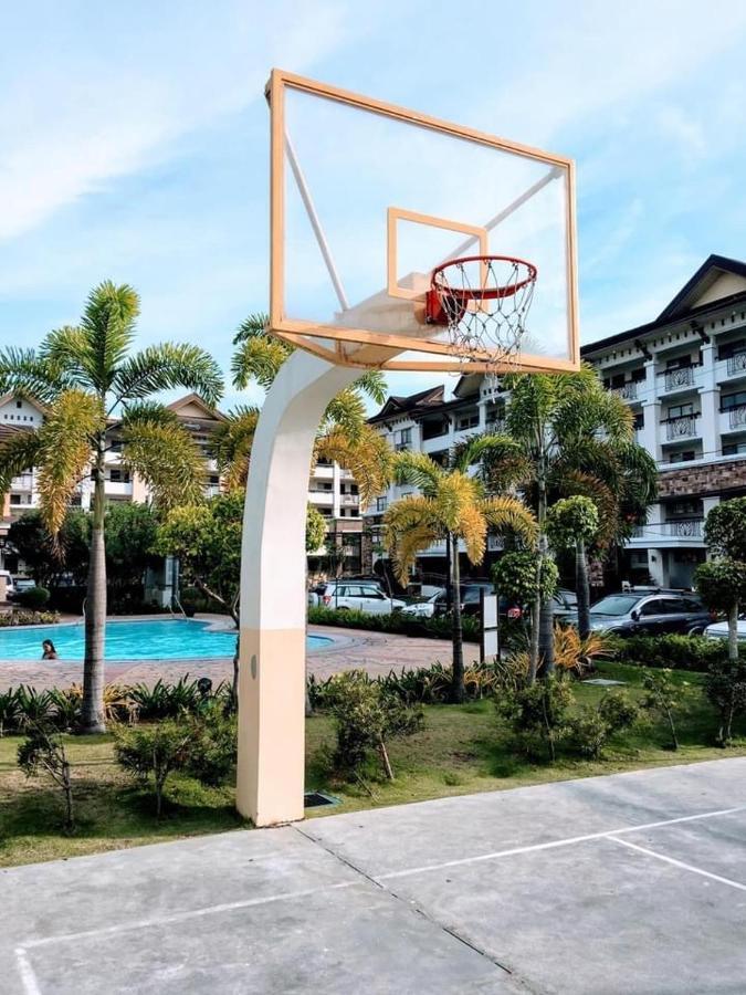 2Br Condo Free Pool With Wifi Near Mall In Davao City Bagian luar foto