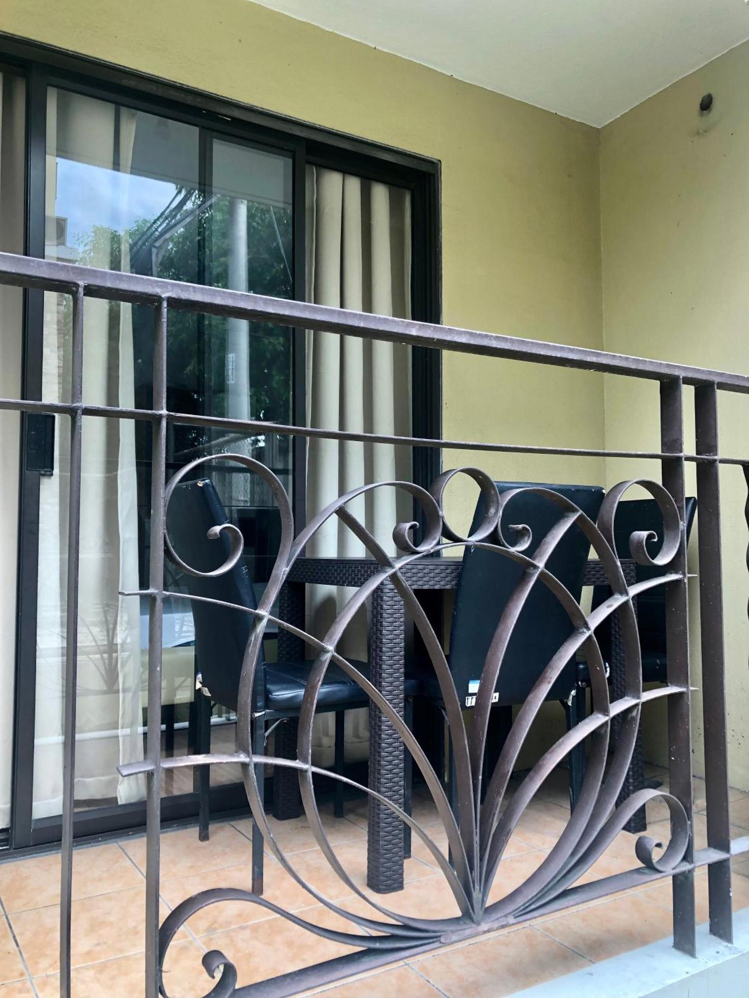 2Br Condo Free Pool With Wifi Near Mall In Davao City Bagian luar foto