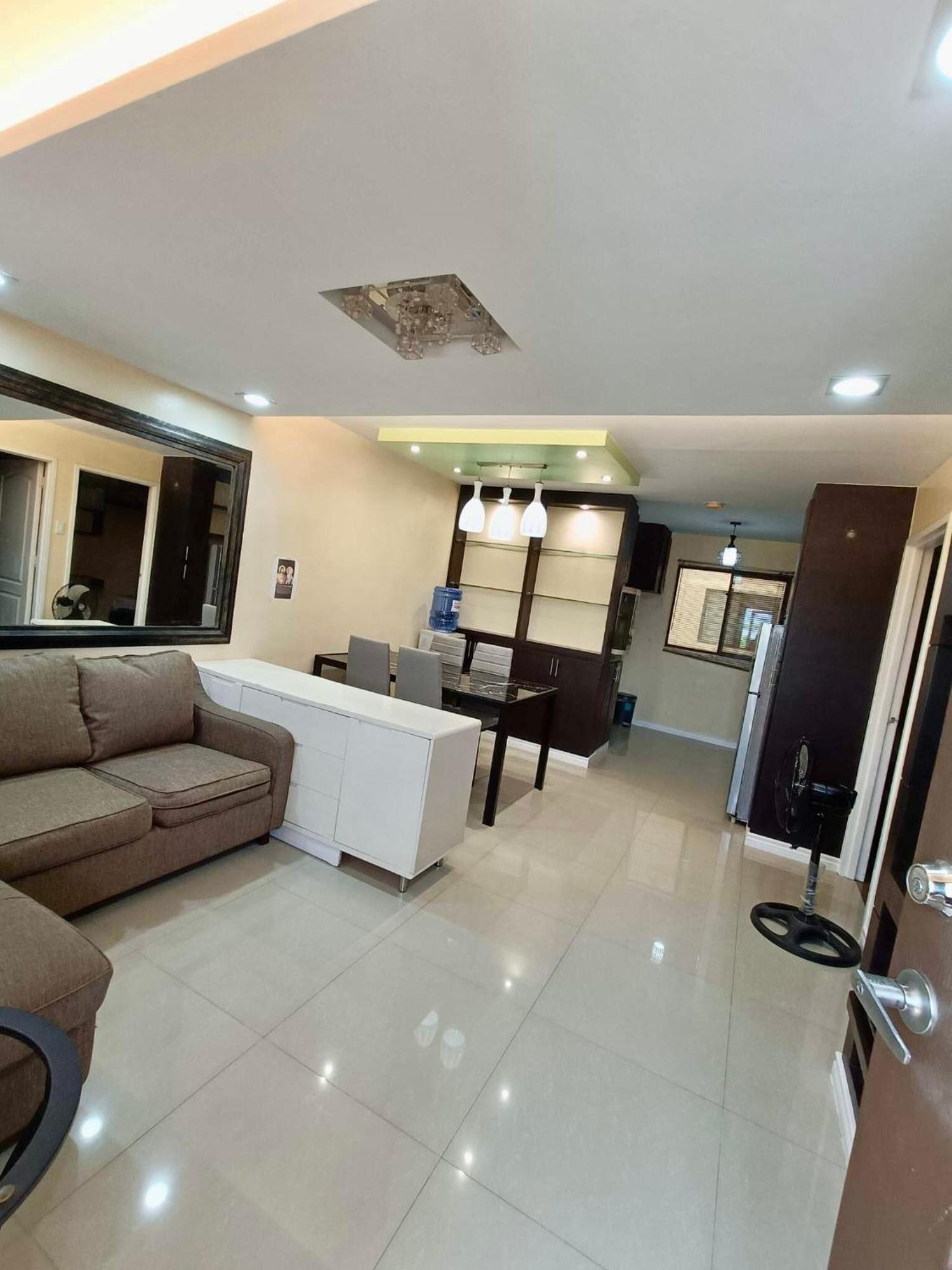 2Br Condo Free Pool With Wifi Near Mall In Davao City Bagian luar foto