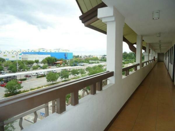 2Br Condo Free Pool With Wifi Near Mall In Davao City Bagian luar foto